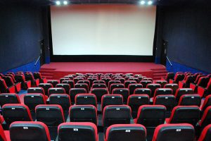 ۷۰ واحد سیار سینما به شهرستان‌های کشور اعزام شد