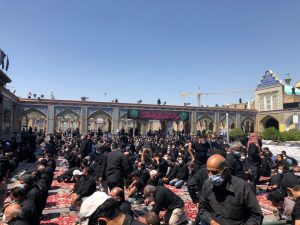 نماز ظهر عاشورا در جای‌جای تهران اقامه شد