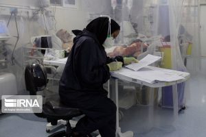 فشار بیشتر به مراکز درمانی آذربایجان‌غربی با رعایت کمتر پروتکل‌ها