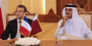 گفت‌وگوی تلفنی ماکرون و امیر قطر درباره تحولات بین‌المللی
