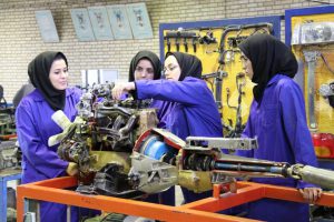 ملاک زن بودن در فرهنگ ایرانی – اسلامی تاثیرگذاری و راهبری است
