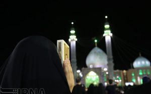مسجد جمکران در شب نیمه شعبان غرق نور و سرور است