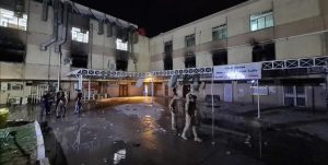 حقوق بشر عراق: ۱۳۰ نفر در آتش‌سوزی بیمارستان ابن الخطیب جان باختند