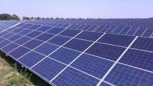 ایجاد ۷۱.۵ مگاوات نیروگاه در بهشت انرژی خورشیدی ایران