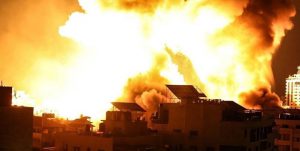 جنگنده‌های صهیونیستی منزلی در شرق غزه را ویران کردند