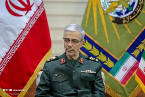 دعوت سرلشکر باقری از وزیر دفاع روسیه برای سفر به ایران