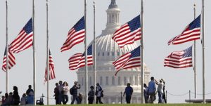 بحران کنگره| دستور ترامپ برای نیمه افراشته شدن پرچم آمریکا